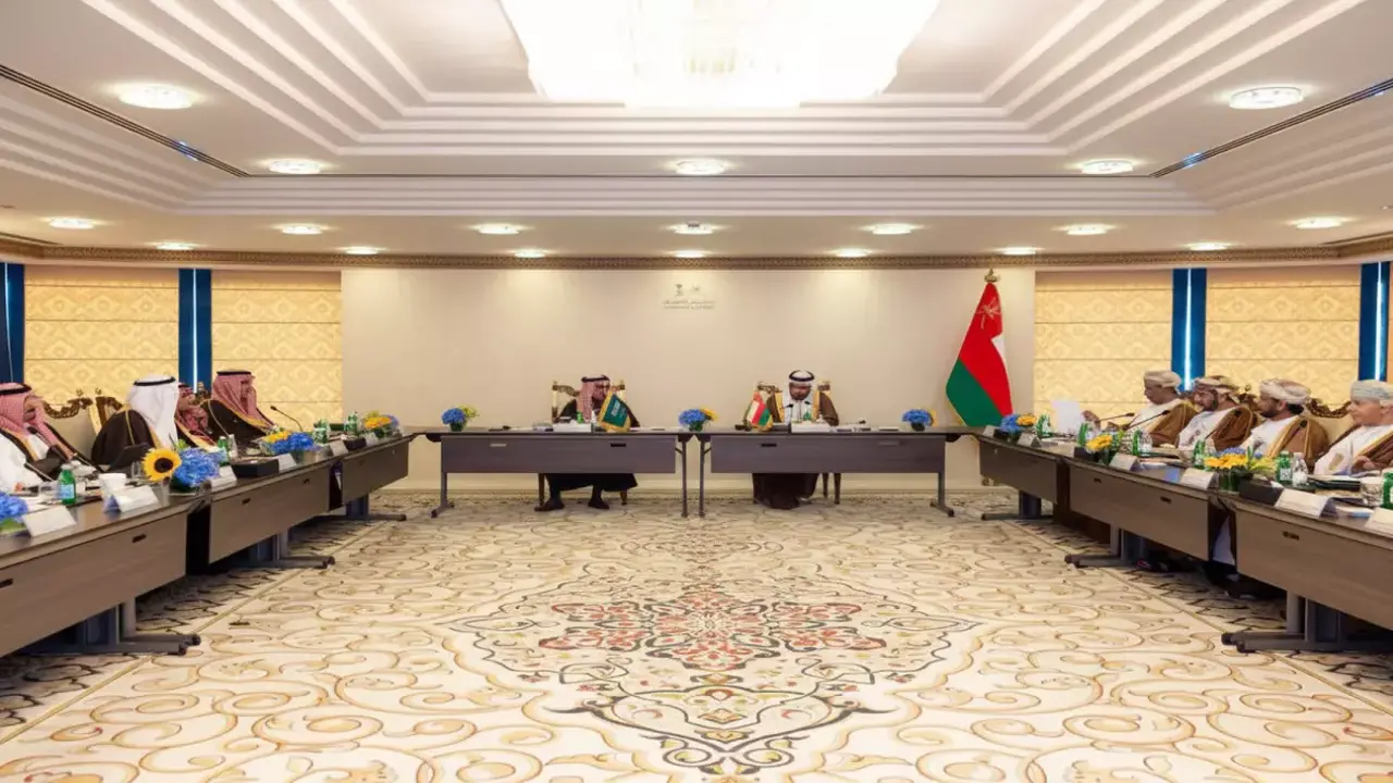 تحالف تجاري.. السعودية وعُمان توقعان اتفاقيات كبرى لتغيير خريطة الاستثمارات الخليجية الجديدة